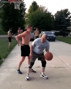 Basketball - Vater gegen Sohn